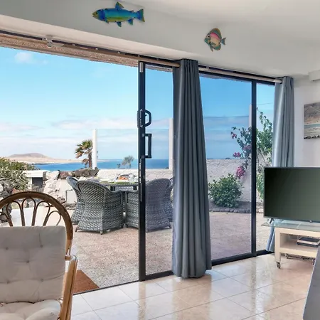 Casa Buenavista 127 - Pool - Ocean Views - 2 Min By Lanzarote فامارا
