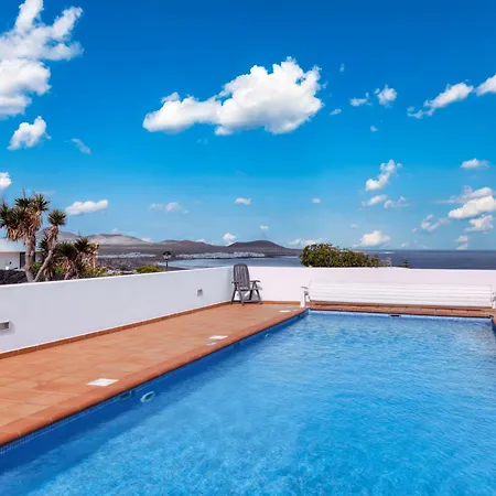 بيت للعطل Casa Buenavista 127 - Pool - Ocean Views - 2 Min By Lanzarote *