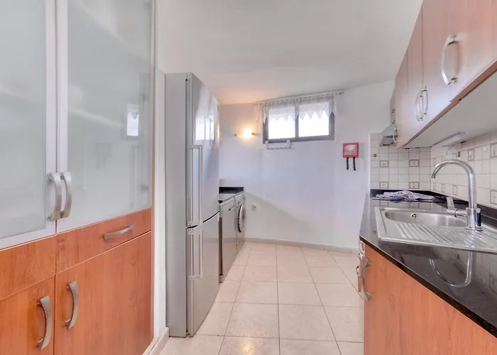 Casa Buenavista 127 - Pool - Ocean Views - 2 Min By Lanzarote بيت للعطل فامارا