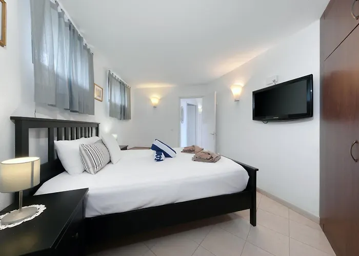 Casa Buenavista 127 - Pool - Ocean Views - 2 Min By Lanzarote بيت للعطل