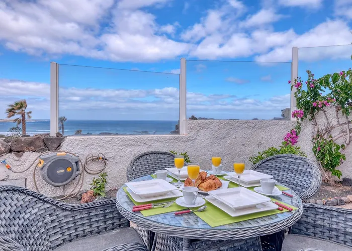 Casa Buenavista 127 - Pool - Ocean Views - 2 Min By Lanzarote * فامارا