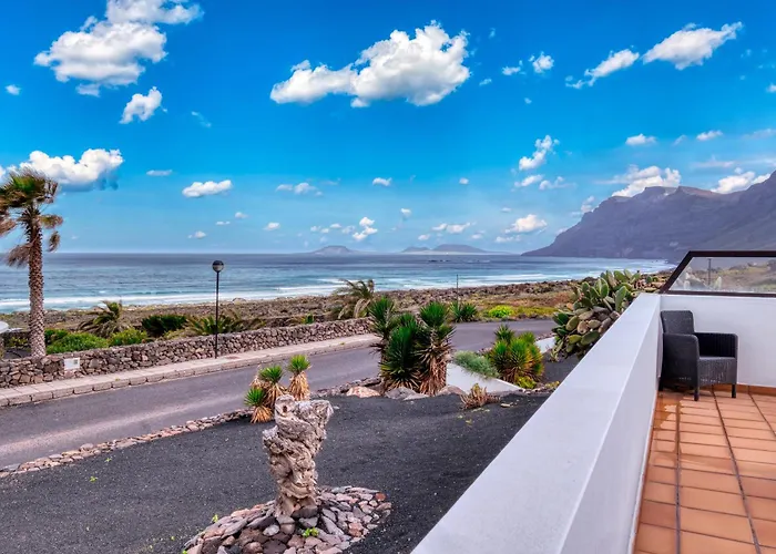 بيت للعطل Casa Buenavista 127 - Pool - Ocean Views - 2 Min By Lanzarote *